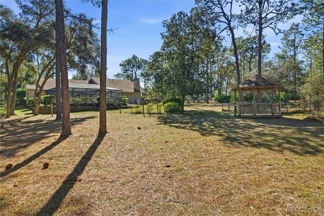 3755 W Douglasfir Circle, Beverly Hills, FL 34465