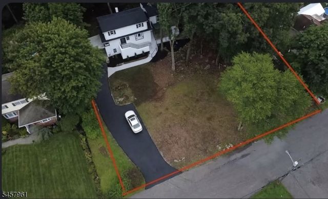 20 Garbarino Ave, Wanaque Boro, NJ 07465
