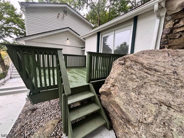 20 Garbarino Ave, Wanaque Boro, NJ 07465