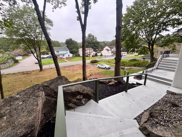 20 Garbarino Ave, Wanaque Boro, NJ 07465