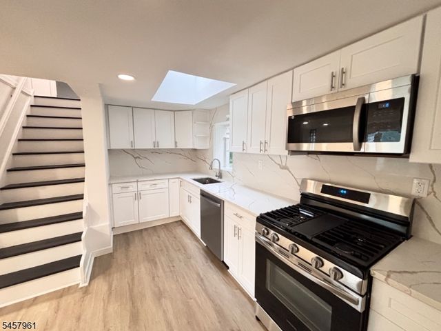 20 Garbarino Ave, Wanaque Boro, NJ 07465
