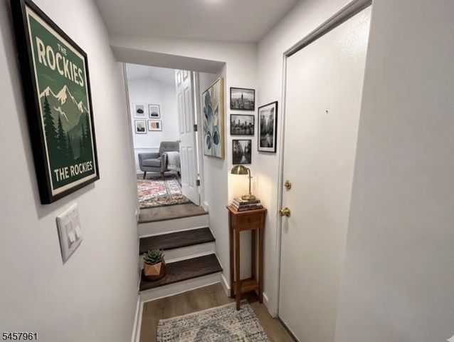 20 Garbarino Ave, Wanaque Boro, NJ 07465