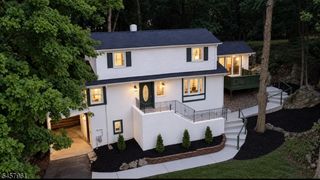 20 Garbarino Ave, Wanaque Boro, NJ 07465