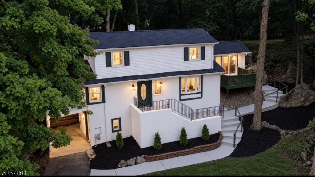 20 Garbarino Ave, Wanaque Boro, NJ 07465 — exterior