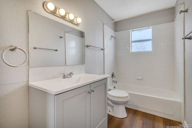 929 OBLATE DR, San Antonio, TX 78216