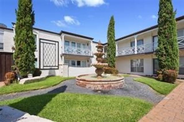 5907 E University Boulevard 201, Dallas, TX 75206