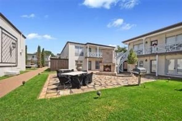 5907 E University Boulevard 201, Dallas, TX 75206