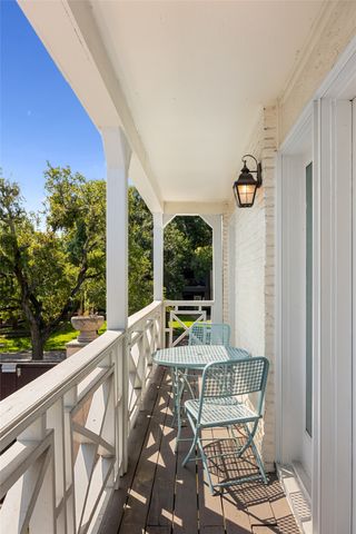5907 E University Boulevard 201, Dallas, TX 75206