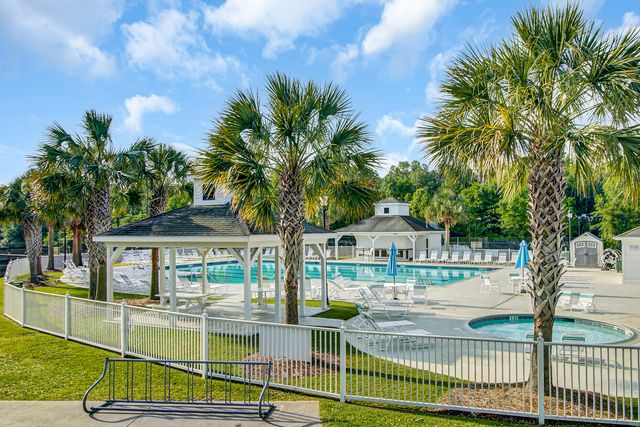 301 Renau Boulevard, Summerville, SC 29483