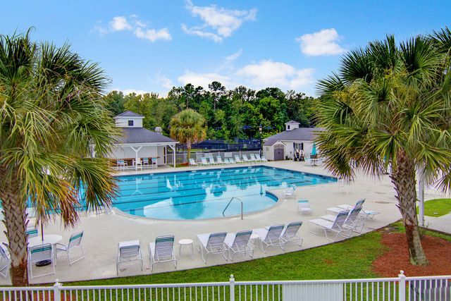 301 Renau Boulevard, Summerville, SC 29483