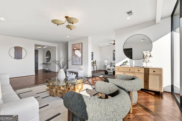 2575 Peachtree Road NE 7E, Atlanta, GA 30305