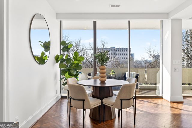 2575 Peachtree Road NE 7E, Atlanta, GA 30305