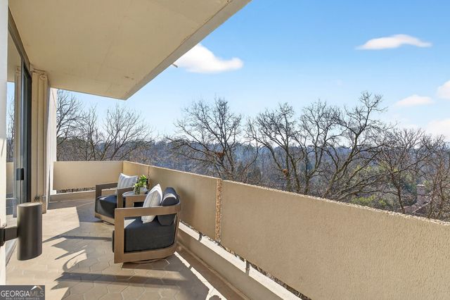 2575 Peachtree Road NE 7E, Atlanta, GA 30305