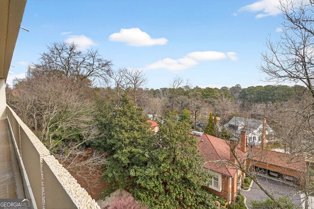 2575 Peachtree Road NE 7E, Atlanta, GA 30305