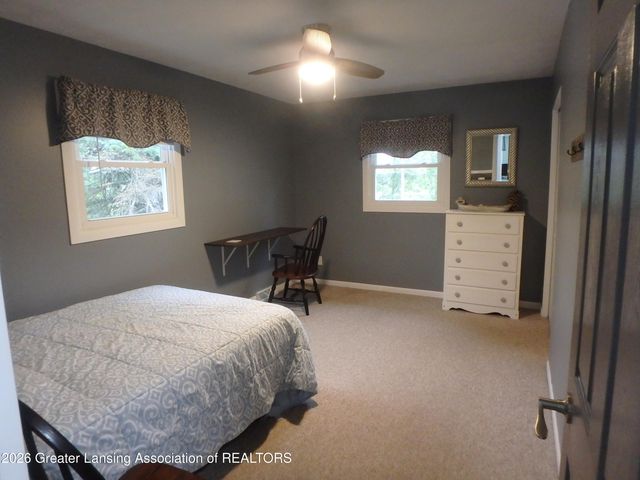 909 E Shaw Street, Charlotte, MI 48813