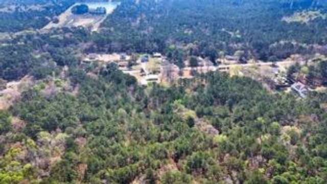 5176 Seewee Road, Awendaw, SC 29429