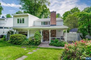 39 Campbell Street, Waldwick, NJ 07463