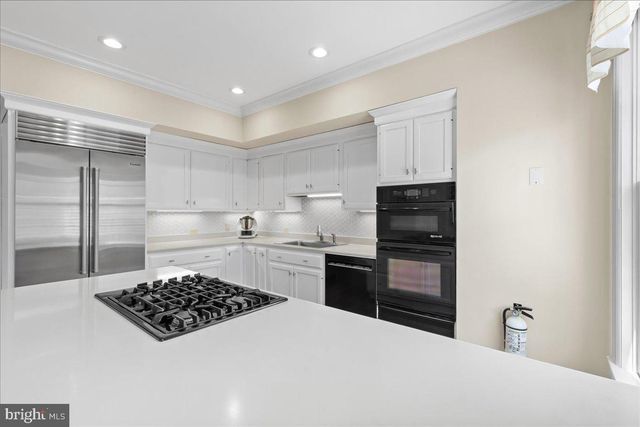47 GOVERNORS LN, Princeton, NJ 08540