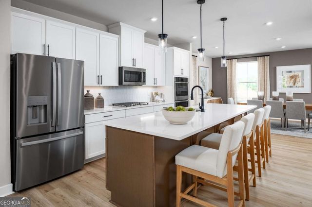 940 Sugar Vista Circle, Sugar Hill, GA 30518