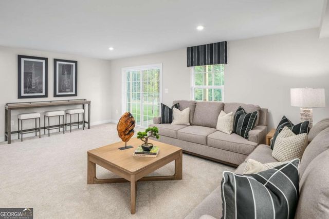 940 Sugar Vista Circle, Sugar Hill, GA 30518