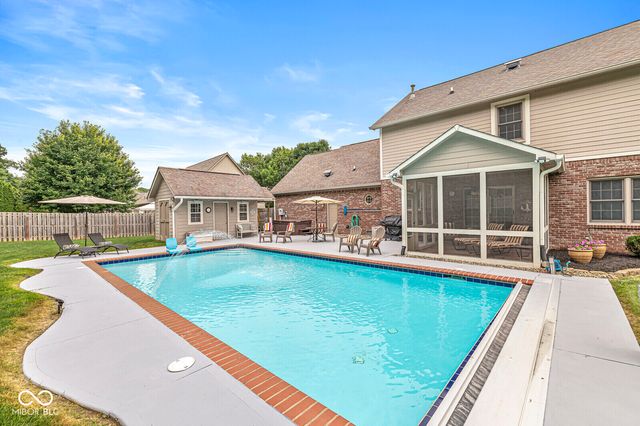 2068 Aspen Drive, Avon, IN 46123