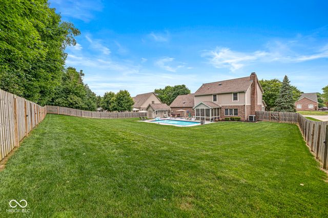 2068 Aspen Drive, Avon, IN 46123