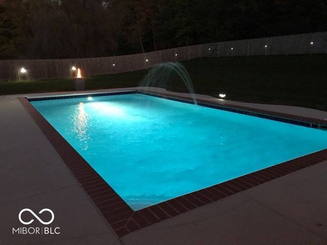 2068 Aspen Drive, Avon, IN 46123
