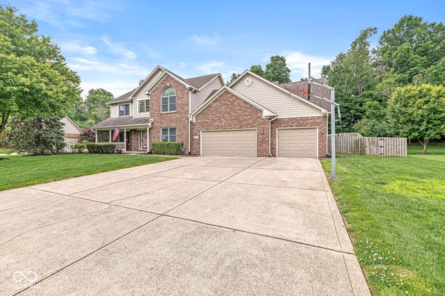 2068 Aspen Drive, Avon, IN 46123