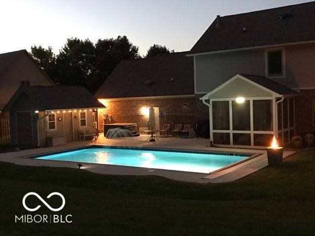 2068 Aspen Drive, Avon, IN 46123