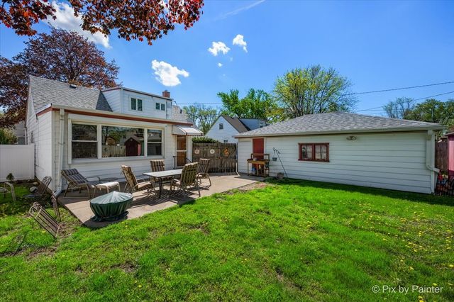916 N Roberta Avenue, Melrose Park, IL 60164