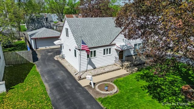 916 N Roberta Avenue, Melrose Park, IL 60164
