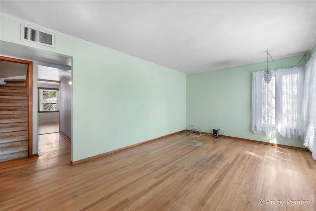 916 N Roberta Avenue, Melrose Park, IL 60164