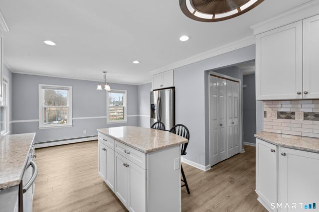 30 Kinlock Street, Milford, CT 06460