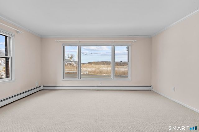 30 Kinlock Street, Milford, CT 06460