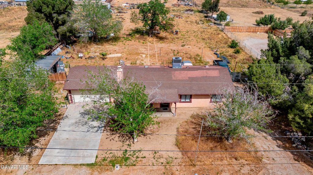 10731 E Avenue R-2, Littlerock, CA 93543