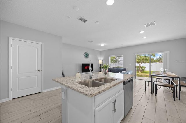 242 CEDAR BARK LANE, Sanford, FL 32771