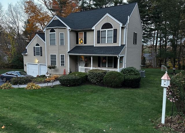 8 Wamsutta Ridge Rd., Charlton, MA 01507