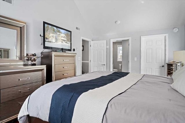 8 Wamsutta Ridge Rd., Charlton, MA 01507