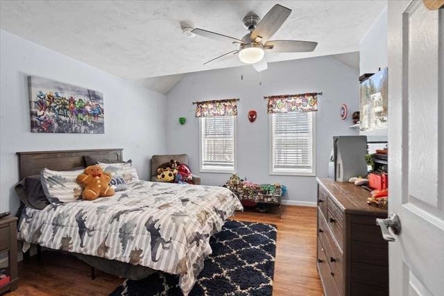 8 Wamsutta Ridge Rd., Charlton, MA 01507