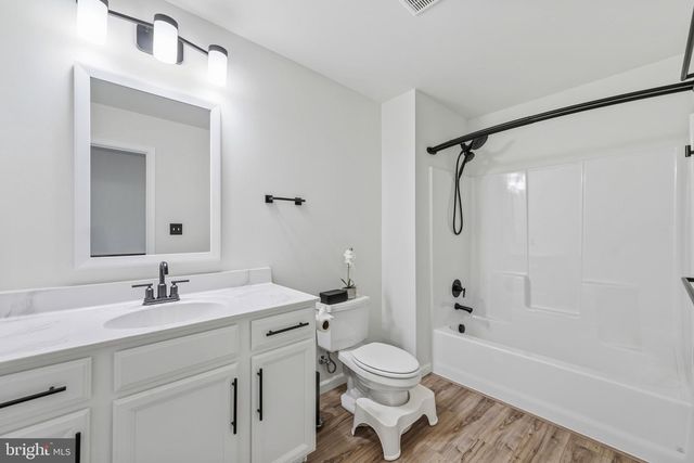 79 BECK RD, York, PA 17403