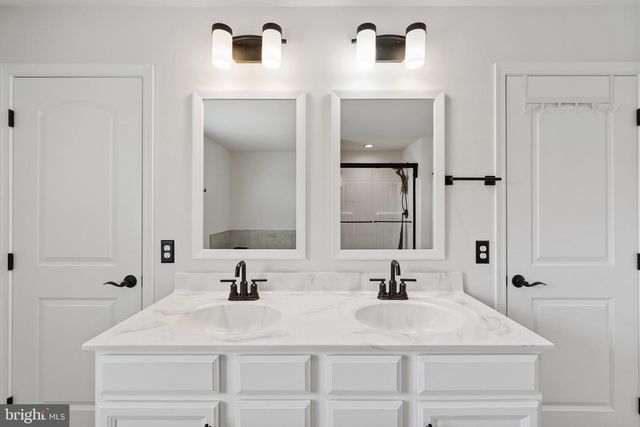 79 BECK RD, York, PA 17403