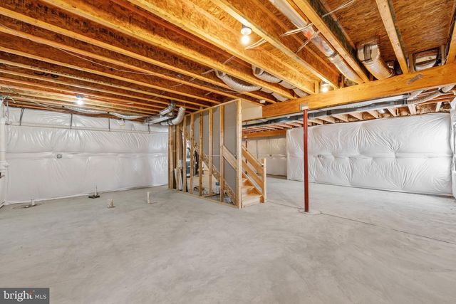 79 BECK RD, York, PA 17403