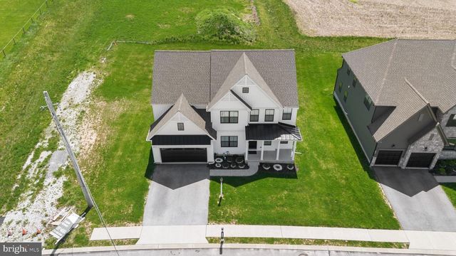 79 BECK RD, York, PA 17403