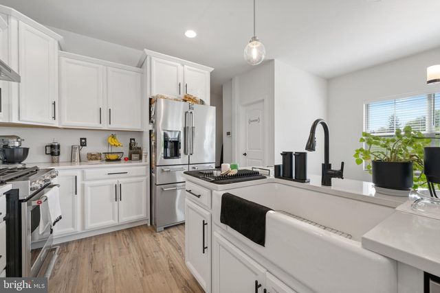 79 BECK RD, York, PA 17403