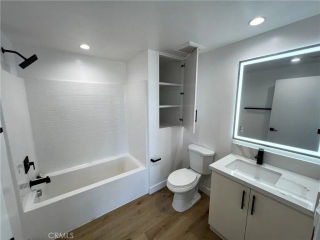 8016 Fair 203, Sun Valley, CA 91352