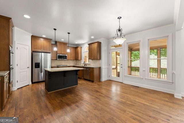7321 Lazy Hammock Way, Flowery Branch, GA 30542