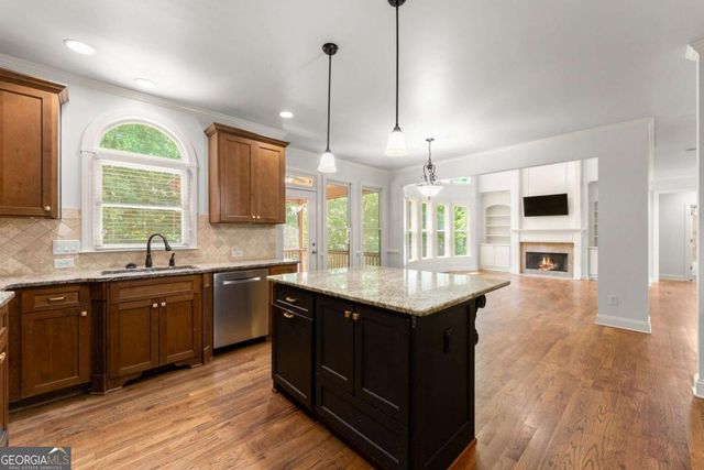 7321 Lazy Hammock Way, Flowery Branch, GA 30542