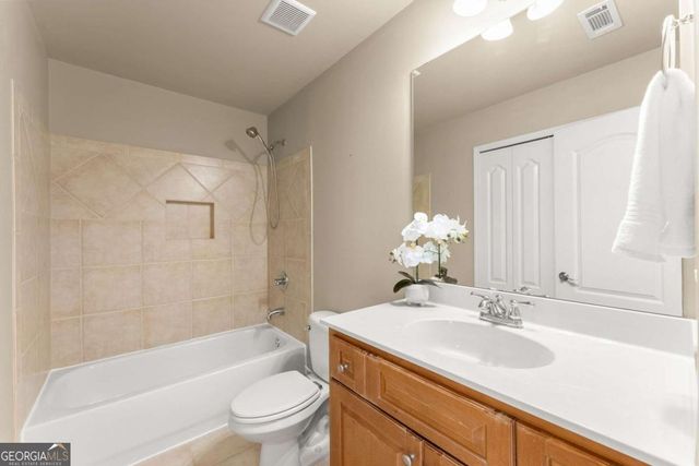7321 Lazy Hammock Way, Flowery Branch, GA 30542