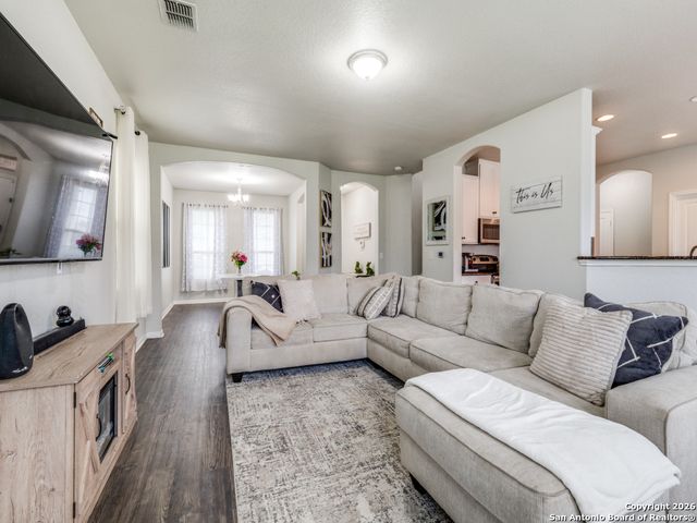 6035 Enchantment, San Antonio, TX 78218