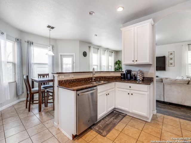 6035 Enchantment, San Antonio, TX 78218